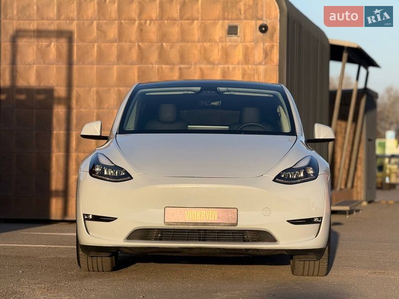 Внедорожник / Кроссовер Tesla Model Y 2023 в Киеве фото 2 Внедорожник / Кроссовер Tesla Model Y 2023 в Киеве