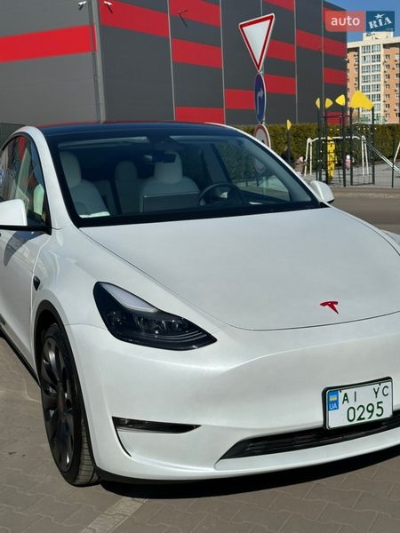 Tesla Model Y 2023 Tesla Model Y 2023