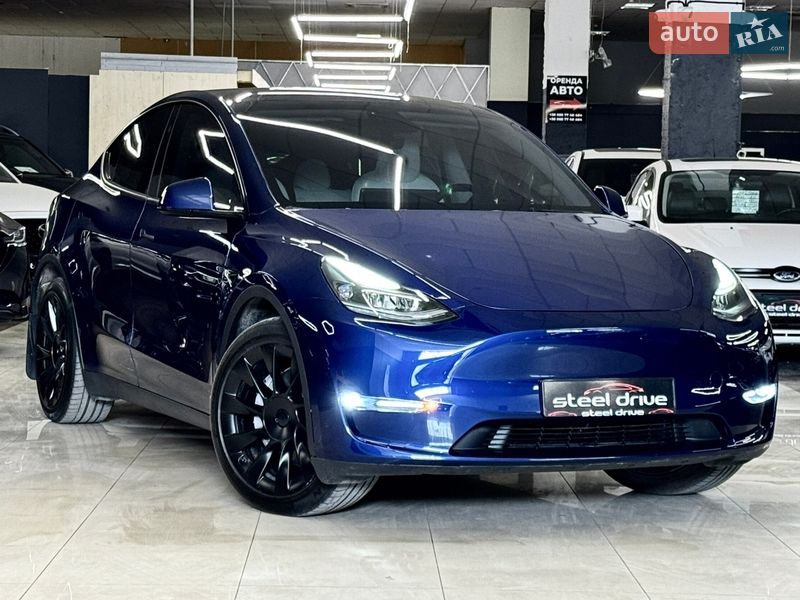 Позашляховик / Кросовер Tesla Model Y 2023 в Миколаєві