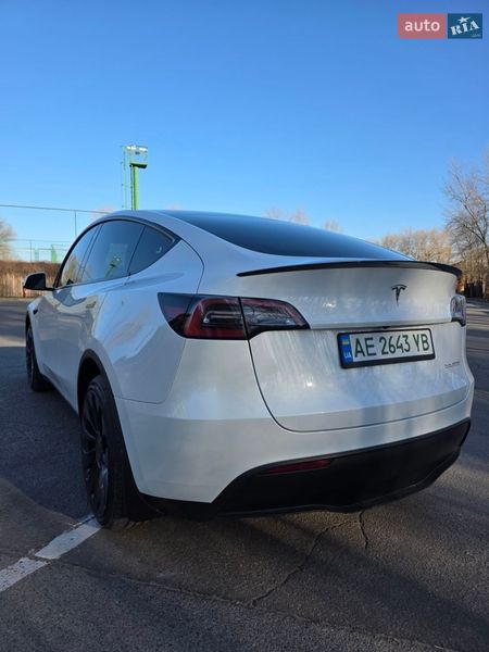 Внедорожник / Кроссовер Tesla Model Y 2023 в Днепре