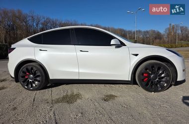 Внедорожник / Кроссовер Tesla Model Y 2023 в Днепре
