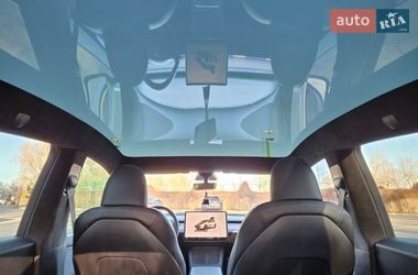 Внедорожник / Кроссовер Tesla Model Y 2023 в Днепре