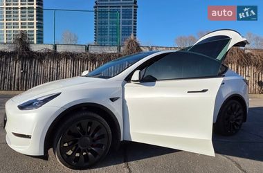 Внедорожник / Кроссовер Tesla Model Y 2023 в Днепре