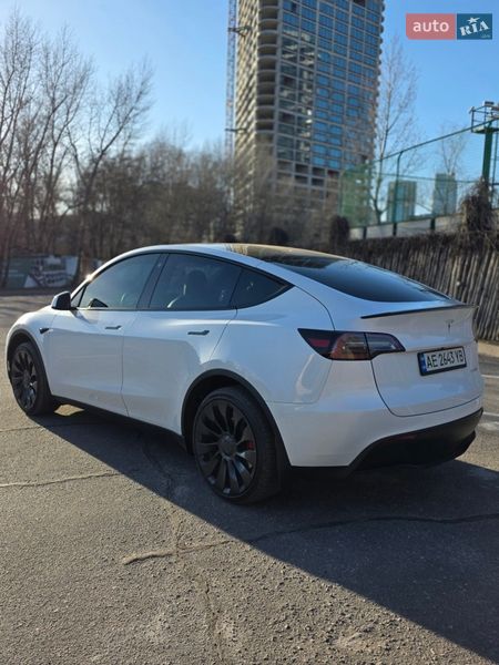 Внедорожник / Кроссовер Tesla Model Y 2023 в Днепре