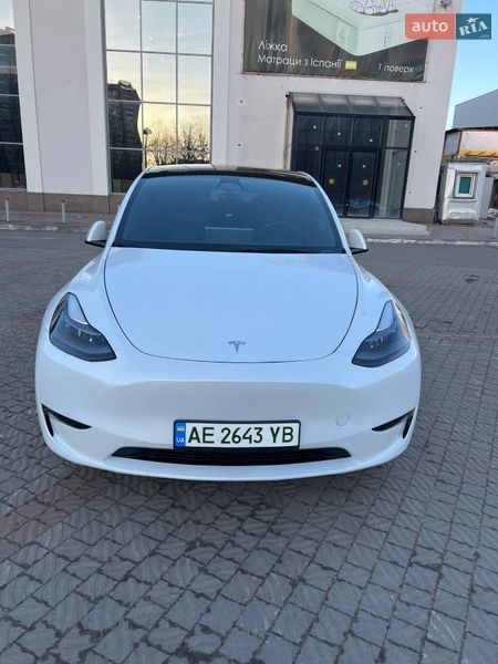 Внедорожник / Кроссовер Tesla Model Y 2023 в Днепре