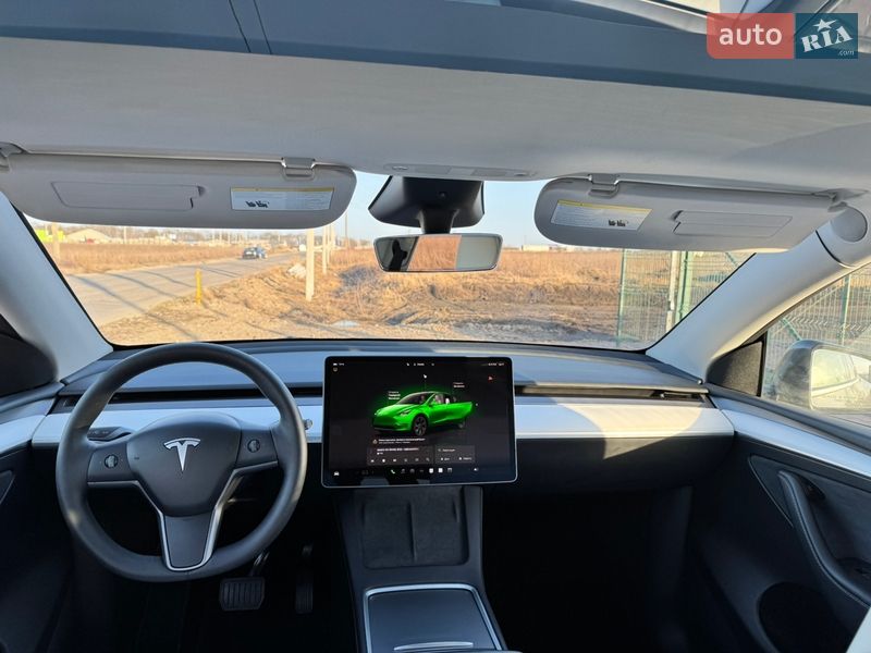 Внедорожник / Кроссовер Tesla Model Y 2024 в Ровно