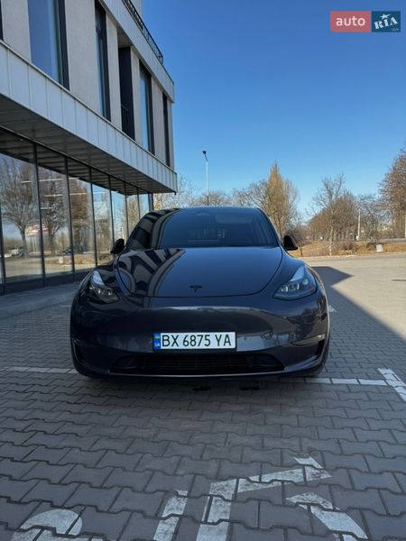 Внедорожник / Кроссовер Tesla Model Y 2023 в Хмельницком