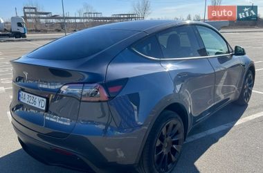 Внедорожник / Кроссовер Tesla Model Y 2022 в Киеве