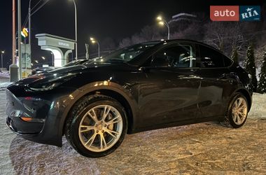 Позашляховик / Кросовер Tesla Model Y 2024 в Броварах