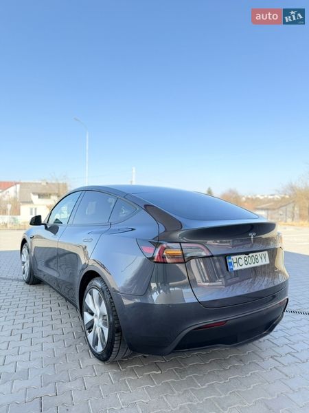Внедорожник / Кроссовер Tesla Model Y 2023 в Дрогобыче