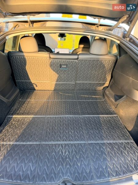 Внедорожник / Кроссовер Tesla Model Y 2023 в Дрогобыче