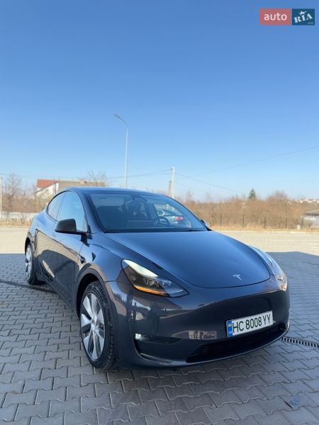 Внедорожник / Кроссовер Tesla Model Y 2023 в Дрогобыче