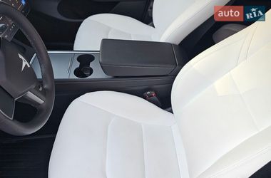 Внедорожник / Кроссовер Tesla Model Y 2023 в Днепре