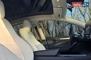 Внедорожник / Кроссовер Tesla Model Y 2023 в Днепре