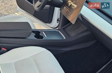 Внедорожник / Кроссовер Tesla Model Y 2023 в Днепре