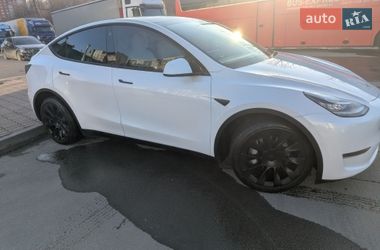 Внедорожник / Кроссовер Tesla Model Y 2021 в Тернополе