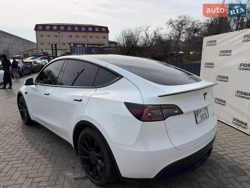 Внедорожник / Кроссовер Tesla Model Y 2022 в Луцке