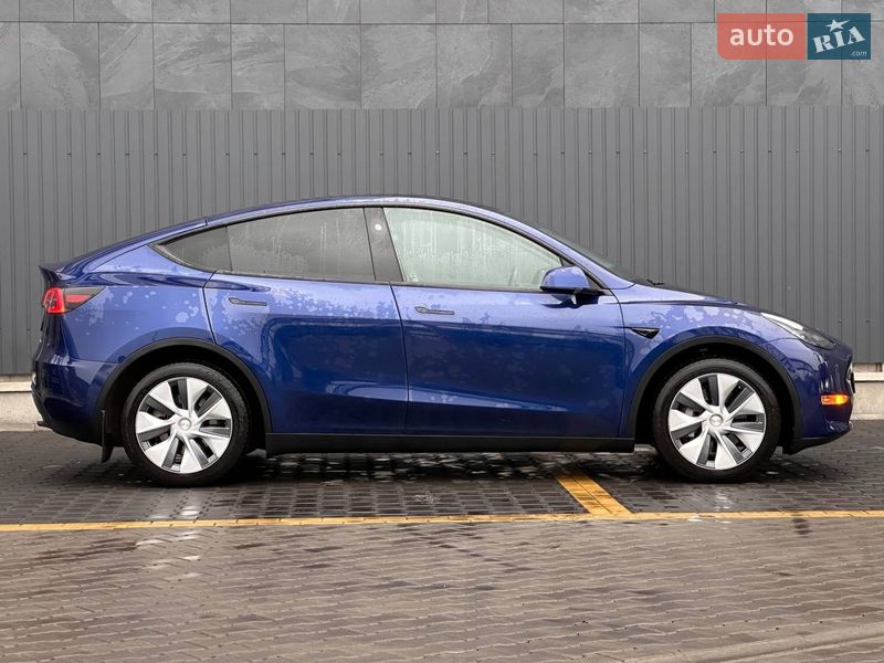 Внедорожник / Кроссовер Tesla Model Y 2023 в Киеве фото 13 Внедорожник / Кроссовер Tesla Model Y 2023 в Киеве