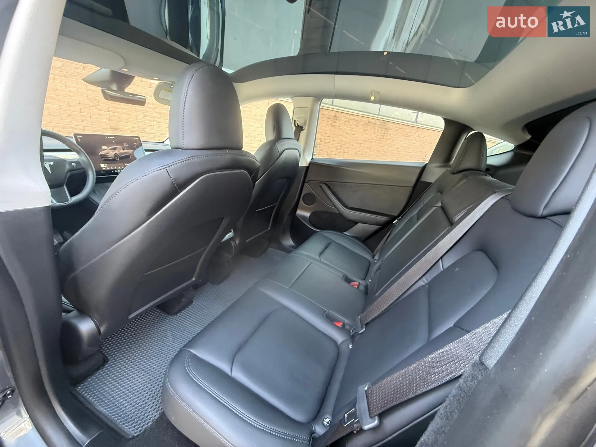 2023 Tesla Model Y - мініатюра 17