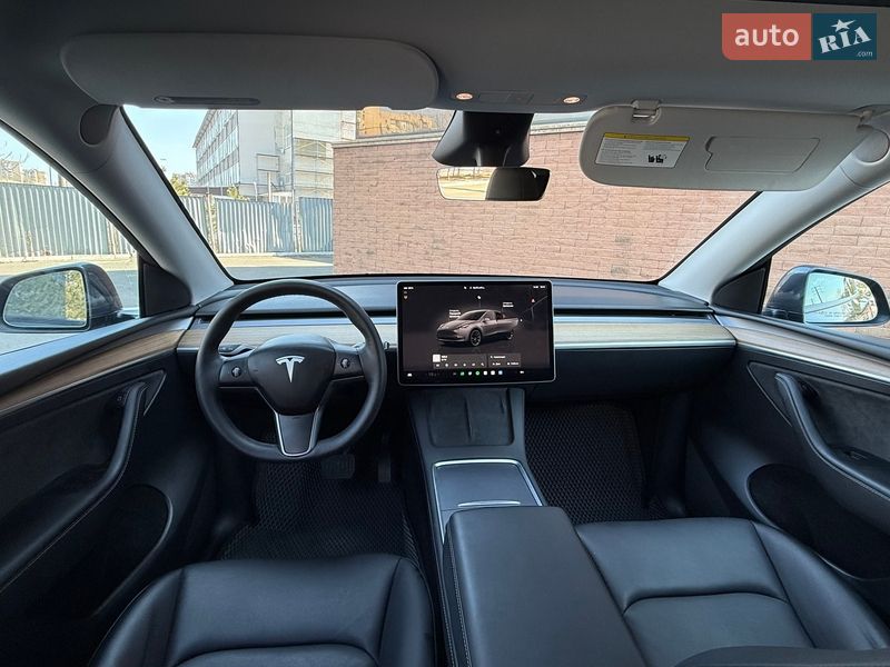 Внедорожник / Кроссовер Tesla Model Y 2023 в Одессе
