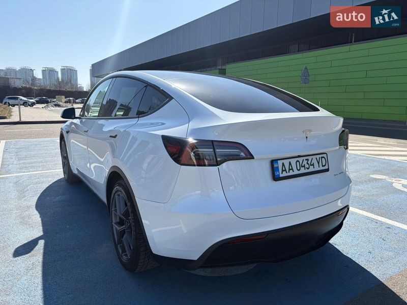 Внедорожник / Кроссовер Tesla Model Y 2022 в Киеве фото 7 Внедорожник / Кроссовер Tesla Model Y 2022 в Киеве