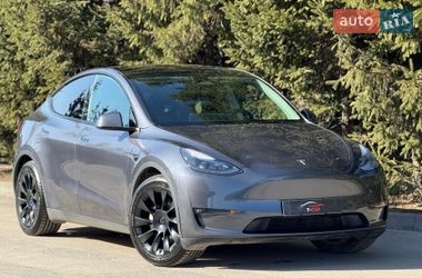 Внедорожник / Кроссовер Tesla Model Y 2023 в Тернополе