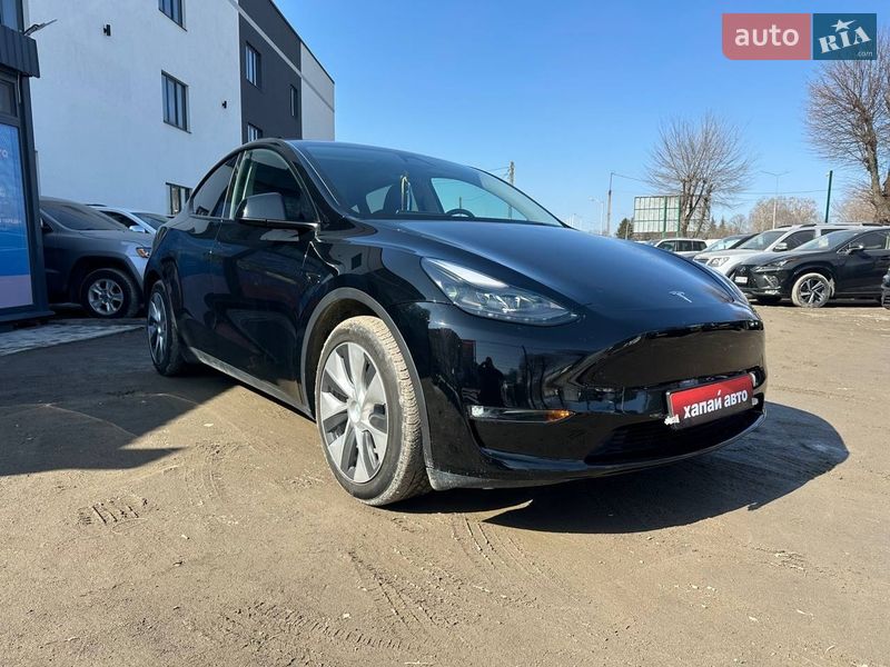 Позашляховик / Кросовер Tesla Model Y 2023 в Вінниці фото 3 Позашляховик / Кросовер Tesla Model Y 2023 в Вінниці