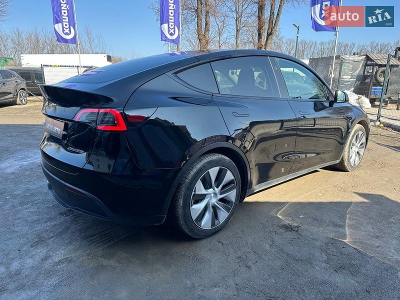 Позашляховик / Кросовер Tesla Model Y 2023 в Вінниці фото 5 Позашляховик / Кросовер Tesla Model Y 2023 в Вінниці