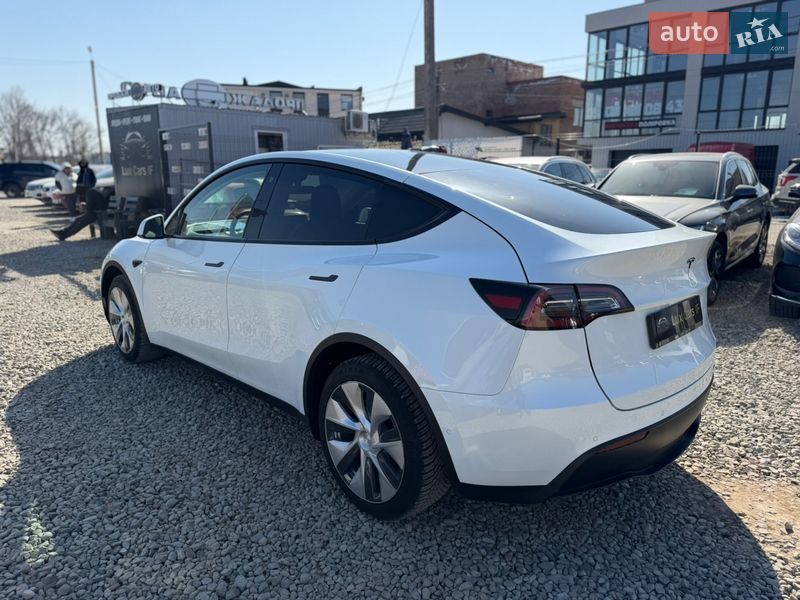 Позашляховик / Кросовер Tesla Model Y 2022 в Івано-Франківську фото 12 Позашляховик / Кросовер Tesla Model Y 2022 в Івано-Франківську