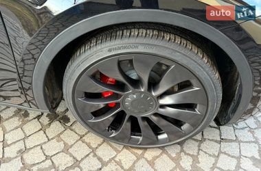 Внедорожник / Кроссовер Tesla Model Y 2024 в Дрогобыче