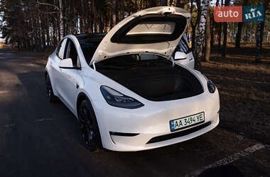 Внедорожник / Кроссовер Tesla Model Y 2021 в Киеве