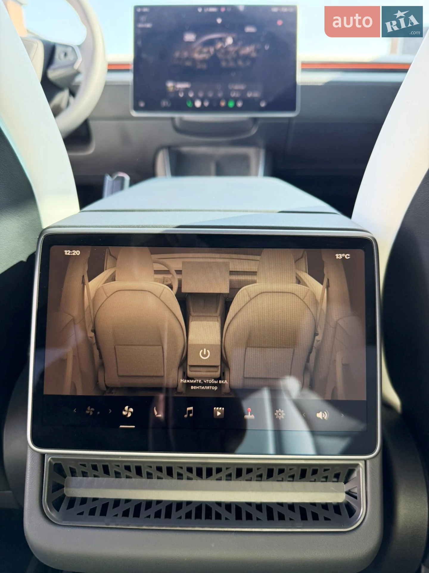 2025 Tesla Model Y - мініатюра 29