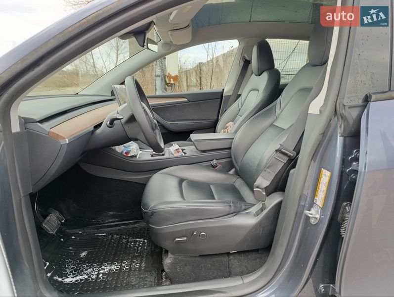 Внедорожник / Кроссовер Tesla Model Y 2023 в Борисполе