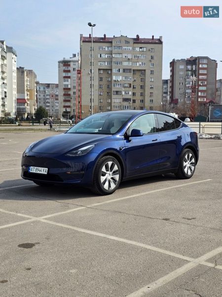 Внедорожник / Кроссовер Tesla Model Y 2023 в Ивано-Франковске фото 3 Внедорожник / Кроссовер Tesla Model Y 2023 в Ивано-Франковске