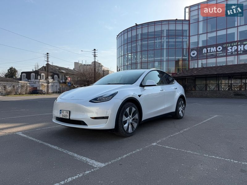 Внедорожник / Кроссовер Tesla Model Y 2023 в Николаеве