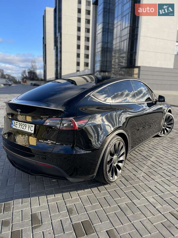 Внедорожник / Кроссовер Tesla Model Y 2022 в Днепре фото 4 Внедорожник / Кроссовер Tesla Model Y 2022 в Днепре