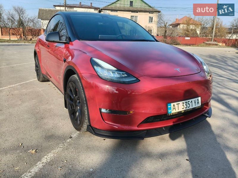 Внедорожник / Кроссовер Tesla Model Y 2021 в Ивано-Франковске