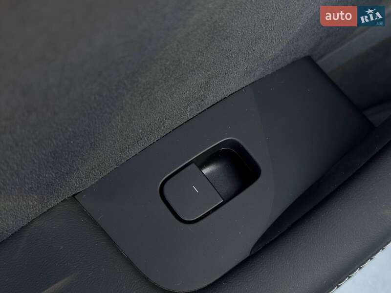 Внедорожник / Кроссовер Tesla Model Y 2022 в Ровно фото 48 Внедорожник / Кроссовер Tesla Model Y 2022 в Ровно