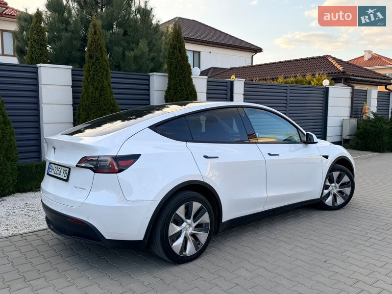 Внедорожник / Кроссовер Tesla Model Y 2022 в Одессе
