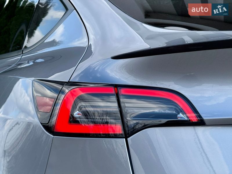 Позашляховик / Кросовер Tesla Model Y 2023 в Стрию фото 25 Позашляховик / Кросовер Tesla Model Y 2023 в Стрию