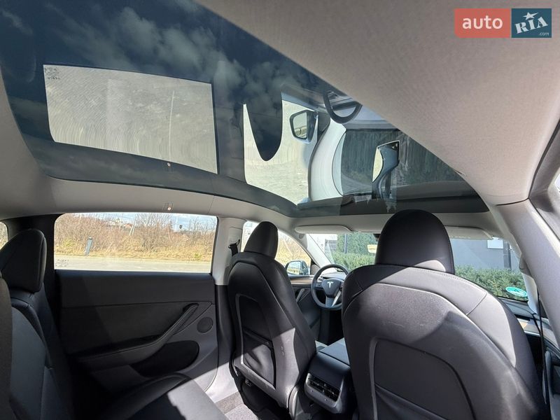 Позашляховик / Кросовер Tesla Model Y 2023 в Стрию фото 45 Позашляховик / Кросовер Tesla Model Y 2023 в Стрию