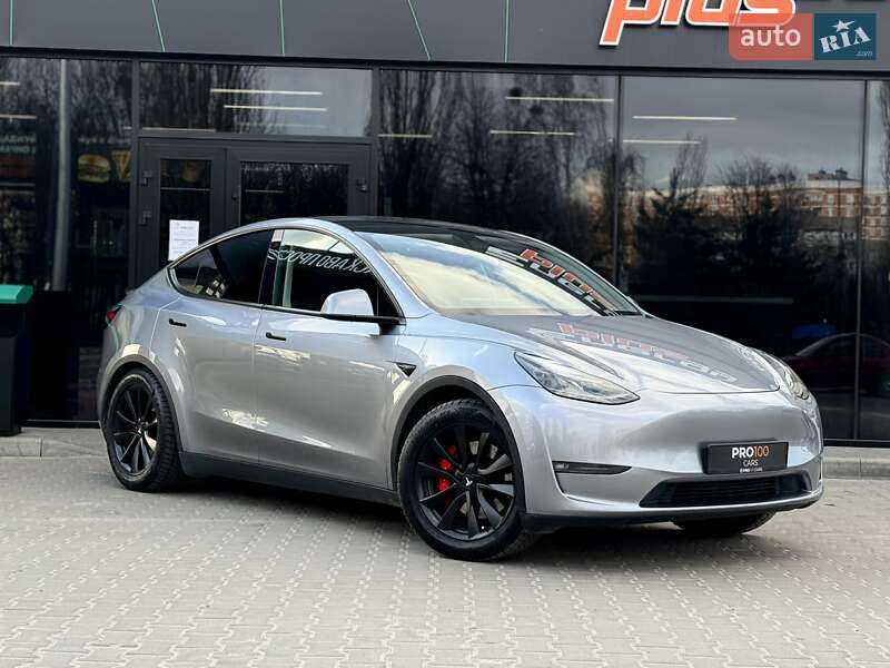Внедорожник / Кроссовер Tesla Model Y 2023 в Киеве