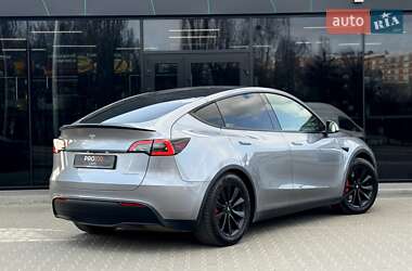 Внедорожник / Кроссовер Tesla Model Y 2023 в Киеве
