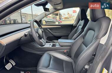 Внедорожник / Кроссовер Tesla Model Y 2023 в Киеве