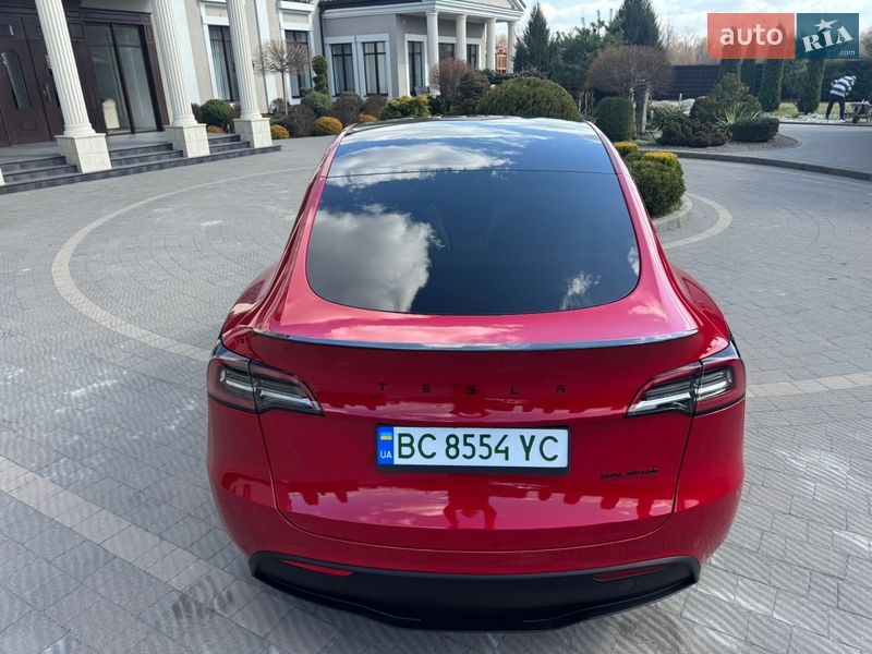 Внедорожник / Кроссовер Tesla Model Y 2023 в Стрые