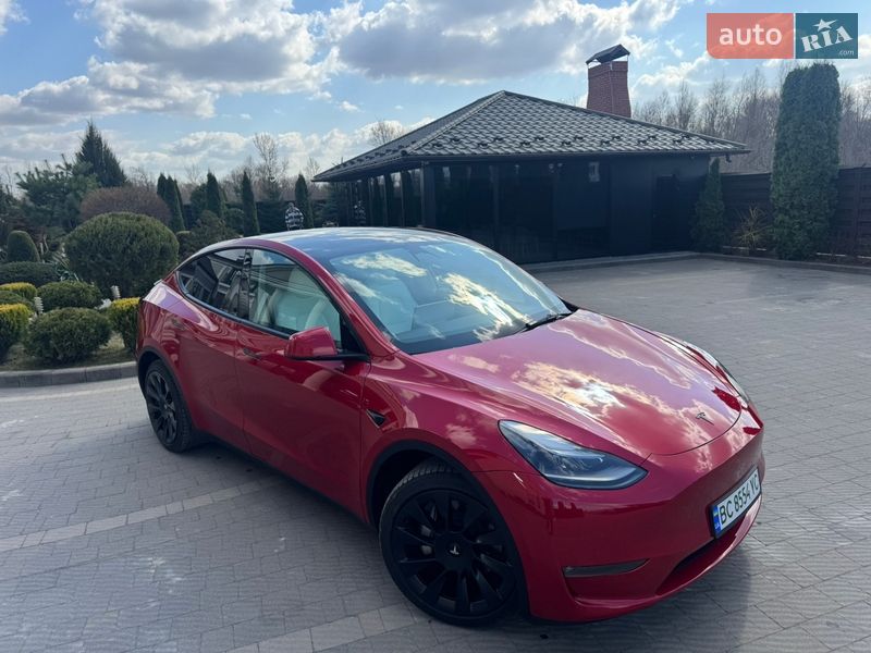 Внедорожник / Кроссовер Tesla Model Y 2023 в Стрые