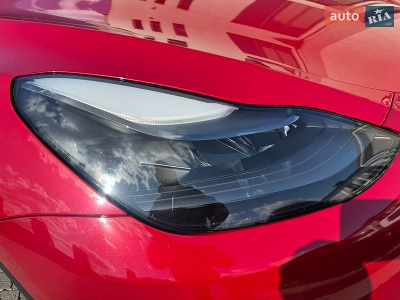 Внедорожник / Кроссовер Tesla Model Y 2023 в Стрые