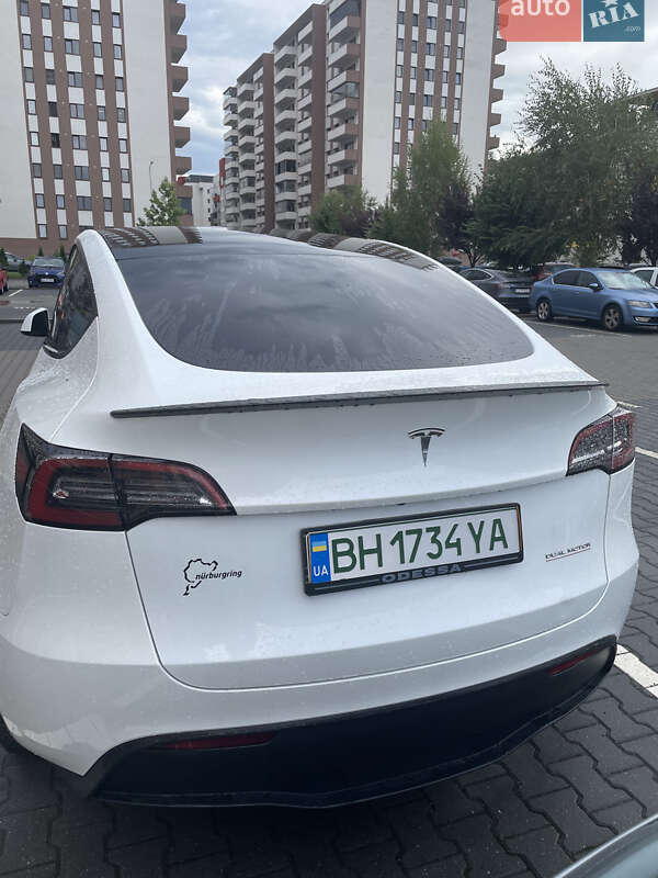 Внедорожник / Кроссовер Tesla Model Y 2023 в Одессе