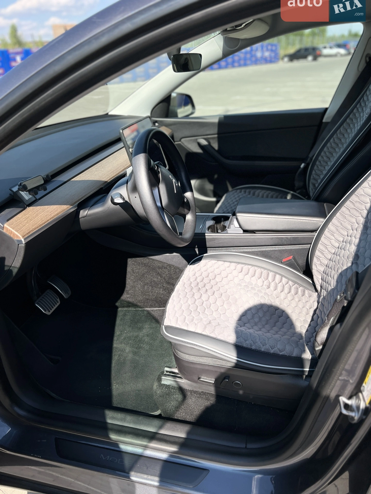 2021 Tesla Model Y - мініатюра 16