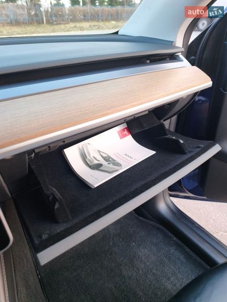 Внедорожник / Кроссовер Tesla Model Y 2021 в Львове фото 24 Внедорожник / Кроссовер Tesla Model Y 2021 в Львове